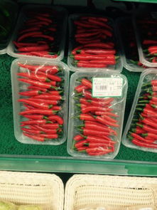 探秘食品級安全 一次性塑料生鮮托盤的生產與應用